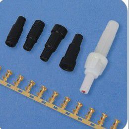 5*20保險(xiǎn)絲、保險(xiǎn)殼、端子及螺紋保險(xiǎn)膠殼價(jià)格與廠家解析——聚焦工業(yè)自動(dòng)控制裝置應(yīng)用