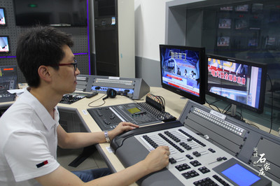 廣播電視節(jié)目制作 藝術(shù)、技術(shù)與管理的三重奏